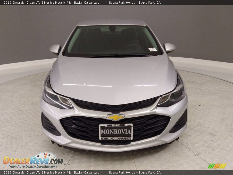 2019 Chevrolet Cruze LT Silver Ice Metallic / Jet Black/­Galvanized Photo #2