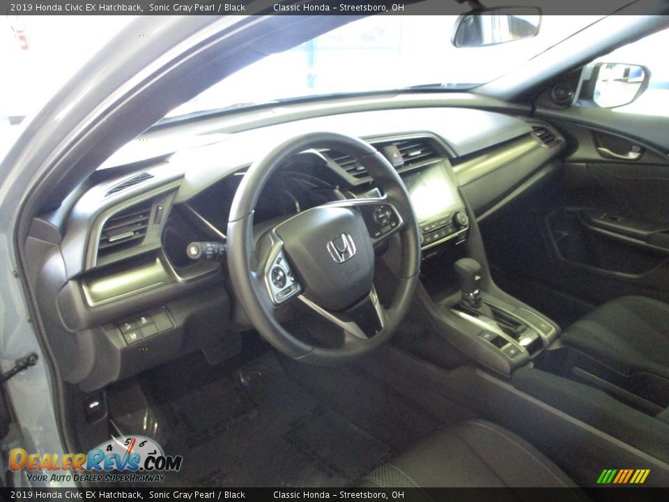 2019 Honda Civic EX Hatchback Sonic Gray Pearl / Black Photo #28