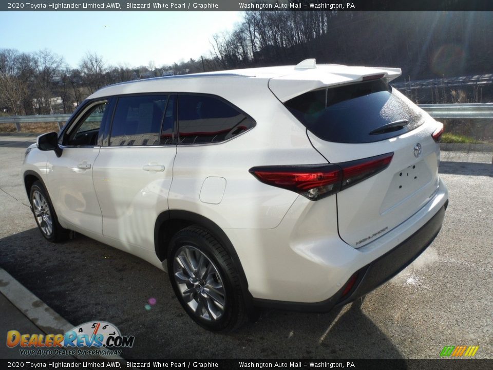 2020 Toyota Highlander Limited AWD Blizzard White Pearl / Graphite Photo #17