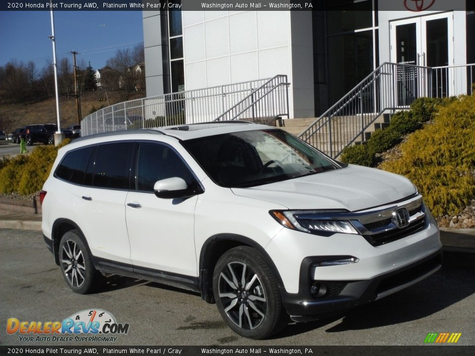 2020 Honda Pilot Touring AWD Platinum White Pearl / Gray Photo #1