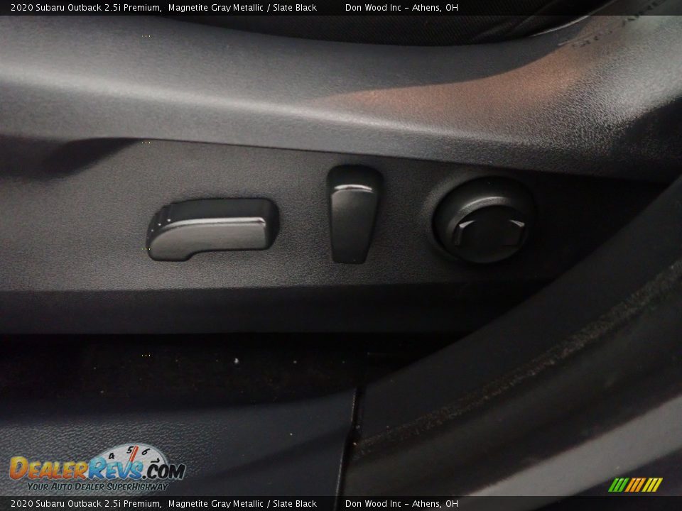 2020 Subaru Outback 2.5i Premium Magnetite Gray Metallic / Slate Black Photo #25