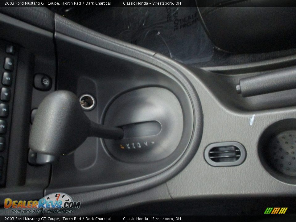 2003 Ford Mustang GT Coupe Shifter Photo #28
