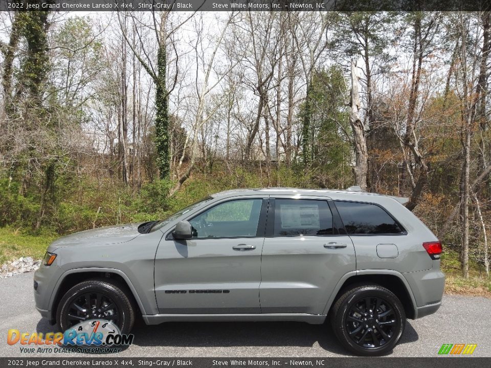 2022 Jeep Grand Cherokee Laredo X 4x4 Sting-Gray / Black Photo #1