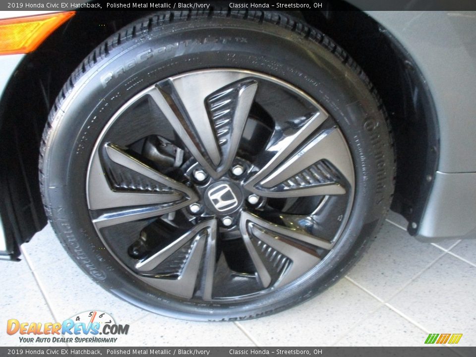 2019 Honda Civic EX Hatchback Polished Metal Metallic / Black/Ivory Photo #12