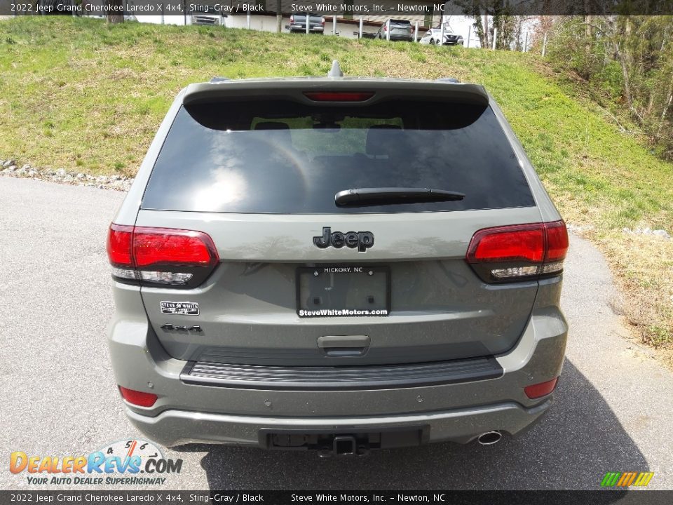 2022 Jeep Grand Cherokee Laredo X 4x4 Sting-Gray / Black Photo #7