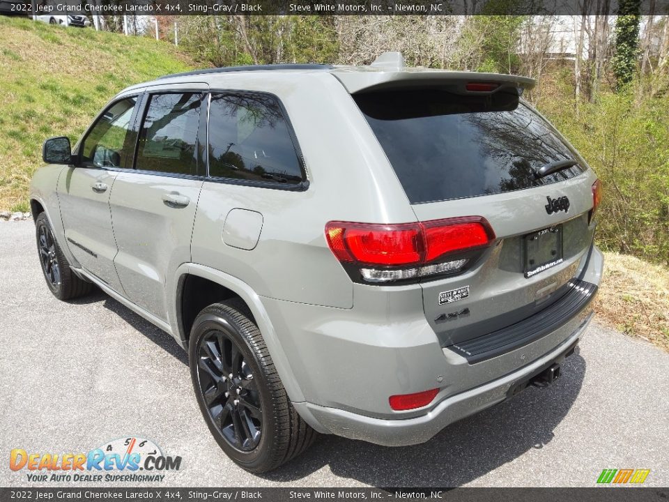 2022 Jeep Grand Cherokee Laredo X 4x4 Sting-Gray / Black Photo #8