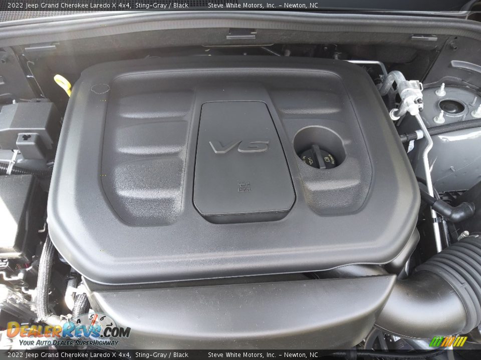 2022 Jeep Grand Cherokee Laredo X 4x4 Sting-Gray / Black Photo #9