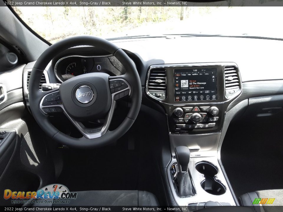 2022 Jeep Grand Cherokee Laredo X 4x4 Sting-Gray / Black Photo #18