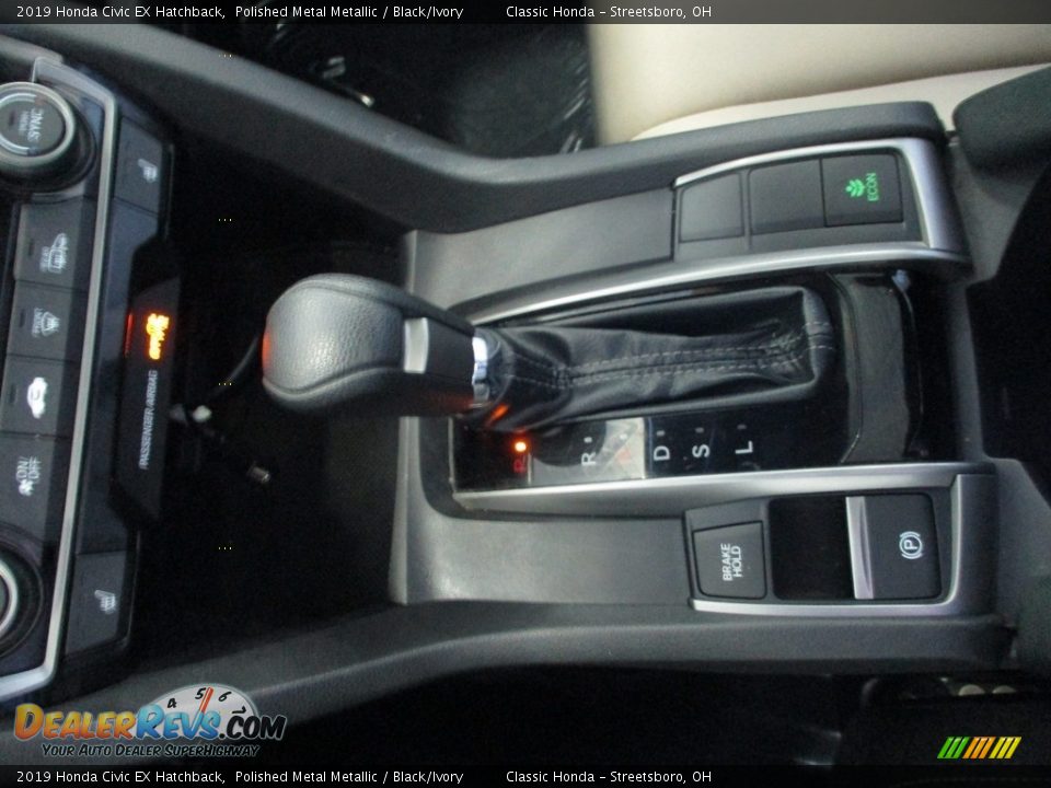 2019 Honda Civic EX Hatchback Polished Metal Metallic / Black/Ivory Photo #35