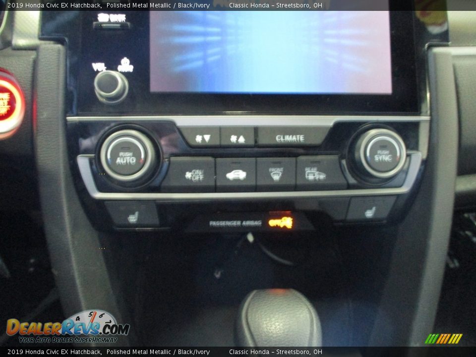 2019 Honda Civic EX Hatchback Polished Metal Metallic / Black/Ivory Photo #36