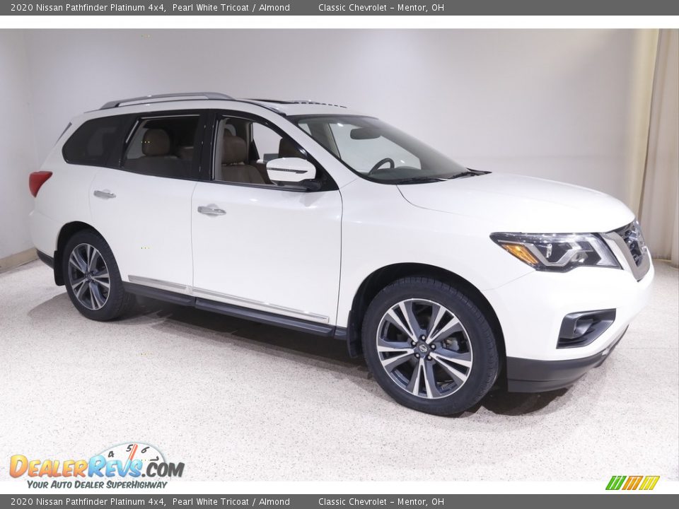 2020 Nissan Pathfinder Platinum 4x4 Pearl White Tricoat / Almond Photo #1