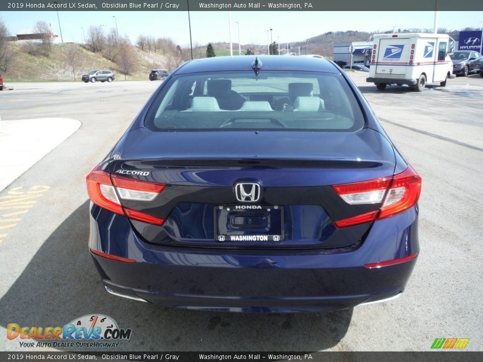 2019 Honda Accord LX Sedan Obsidian Blue Pearl / Gray Photo #8