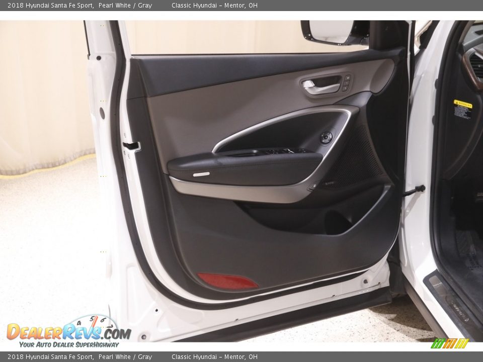 2018 Hyundai Santa Fe Sport Pearl White / Gray Photo #4