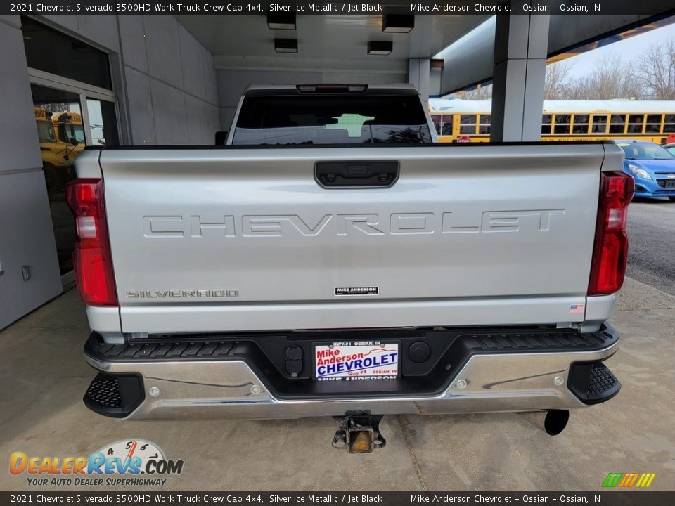 2021 Chevrolet Silverado 3500HD Work Truck Crew Cab 4x4 Silver Ice Metallic / Jet Black Photo #5