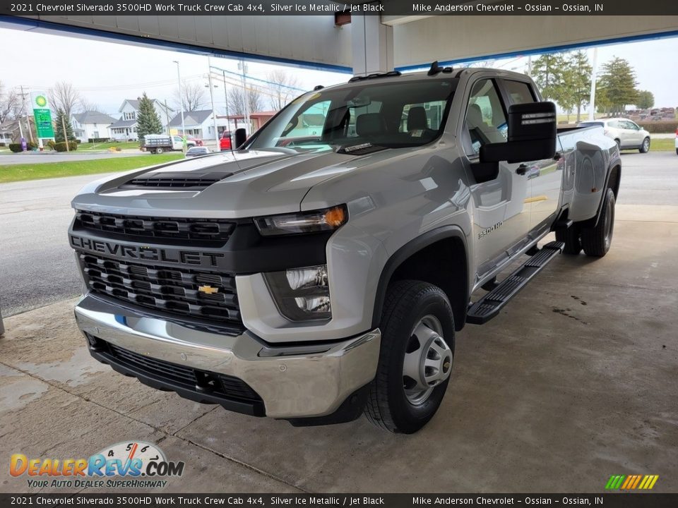 2021 Chevrolet Silverado 3500HD Work Truck Crew Cab 4x4 Silver Ice Metallic / Jet Black Photo #8