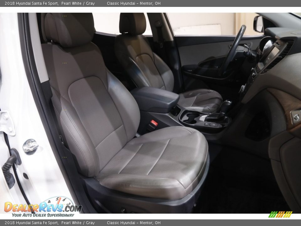 2018 Hyundai Santa Fe Sport Pearl White / Gray Photo #17