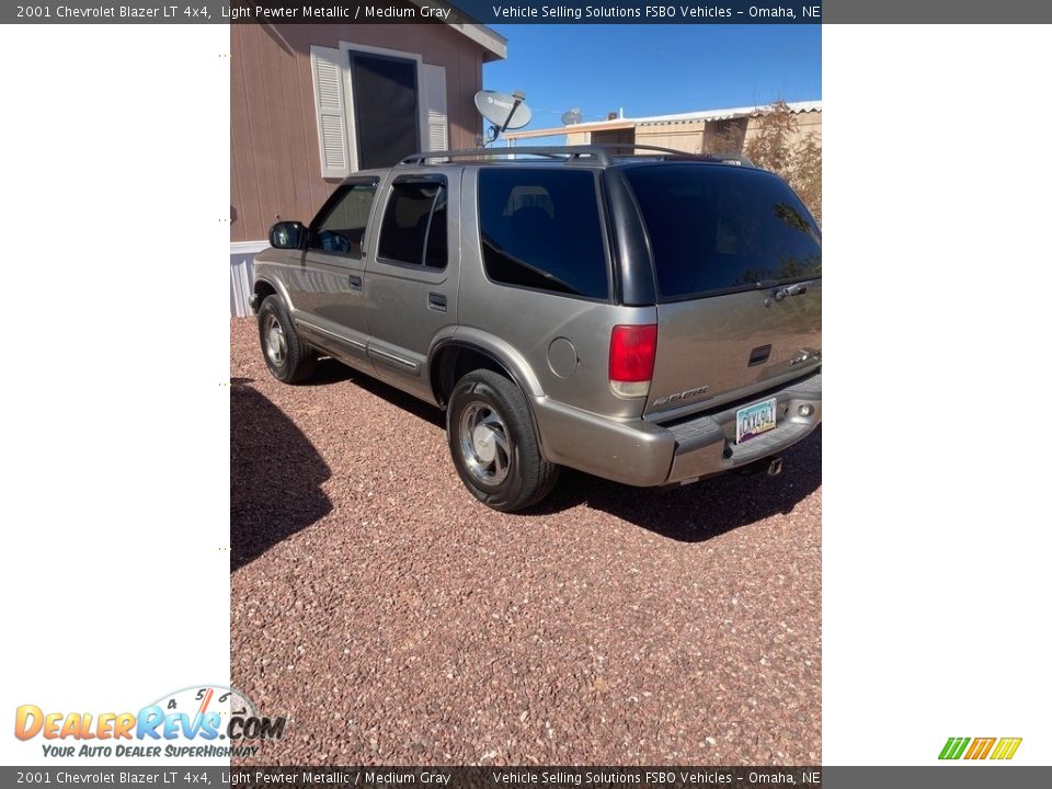 2001 Chevrolet Blazer LT 4x4 Light Pewter Metallic / Medium Gray Photo #6