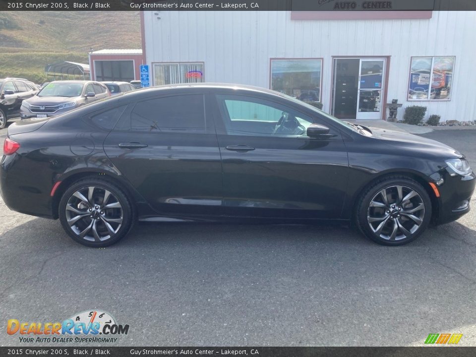 2015 Chrysler 200 S Black / Black Photo #4