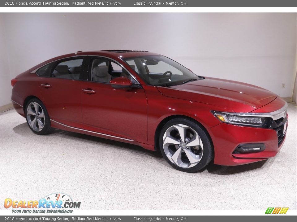 2018 Honda Accord Touring Sedan Radiant Red Metallic / Ivory Photo #1