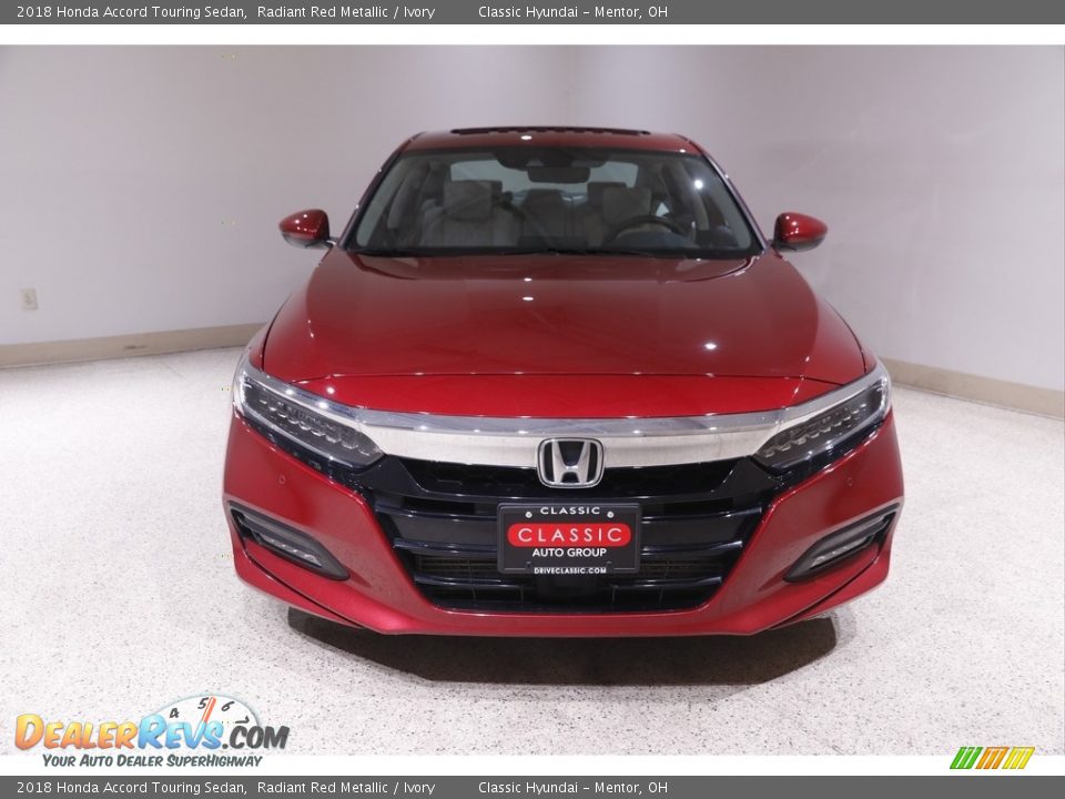 2018 Honda Accord Touring Sedan Radiant Red Metallic / Ivory Photo #2