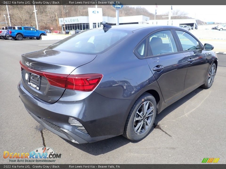 2022 Kia Forte LXS Gravity Gray / Black Photo #2