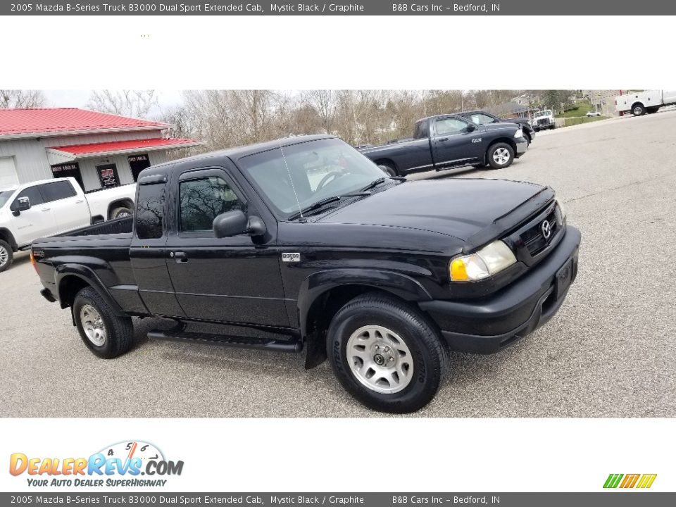 Front 3/4 View of 2005 Mazda B-Series Truck B3000 Dual Sport Extended Cab Photo #7