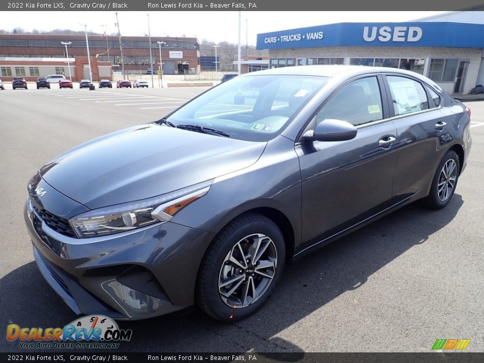 2022 Kia Forte LXS Gravity Gray / Black Photo #6