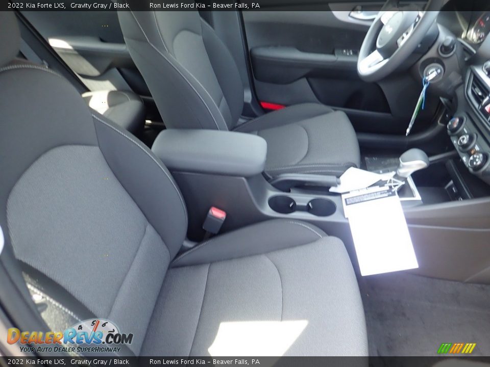 Front Seat of 2022 Kia Forte LXS Photo #10