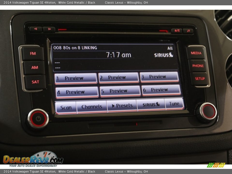 Controls of 2014 Volkswagen Tiguan SE 4Motion Photo #10
