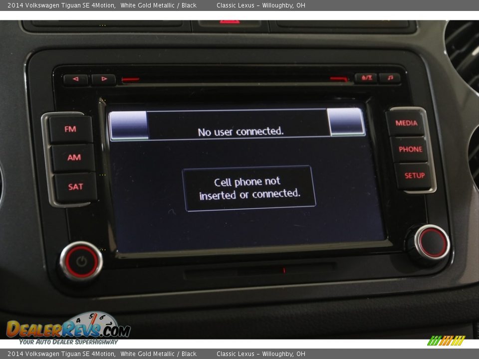Controls of 2014 Volkswagen Tiguan SE 4Motion Photo #11
