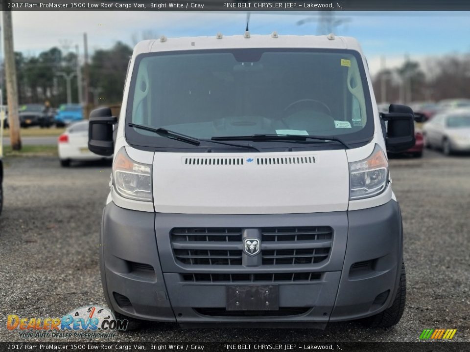 2017 Ram ProMaster 1500 Low Roof Cargo Van Bright White / Gray Photo #2