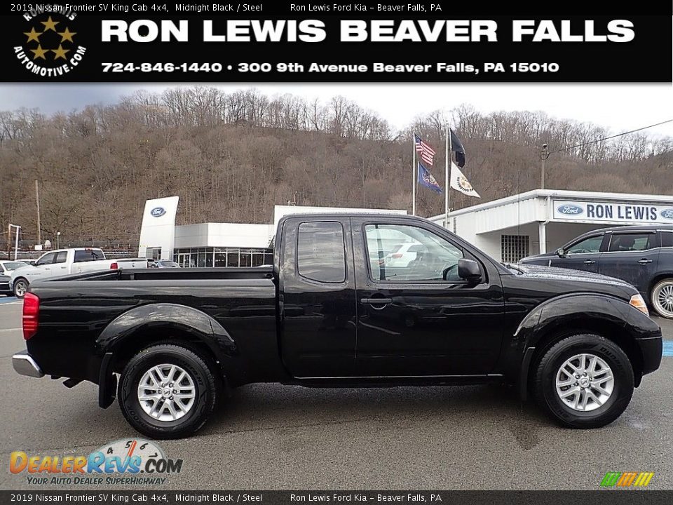 2019 Nissan Frontier SV King Cab 4x4 Midnight Black / Steel Photo #1