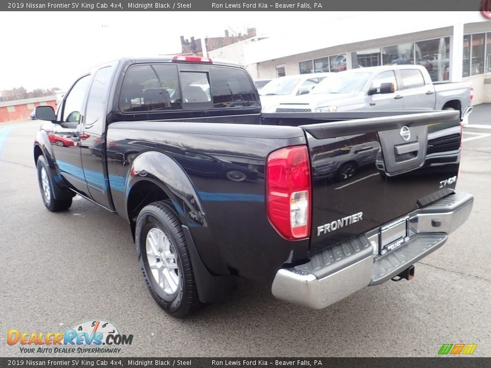 2019 Nissan Frontier SV King Cab 4x4 Midnight Black / Steel Photo #4