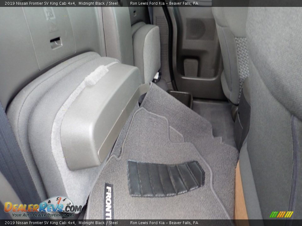 Rear Seat of 2019 Nissan Frontier SV King Cab 4x4 Photo #12
