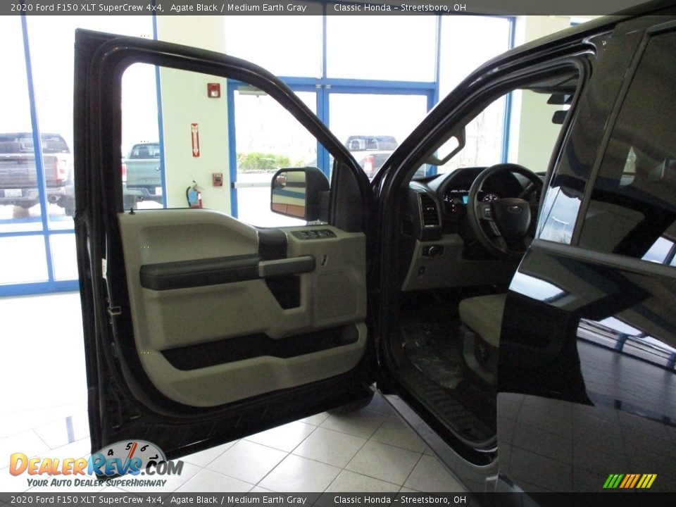 2020 Ford F150 XLT SuperCrew 4x4 Agate Black / Medium Earth Gray Photo #26