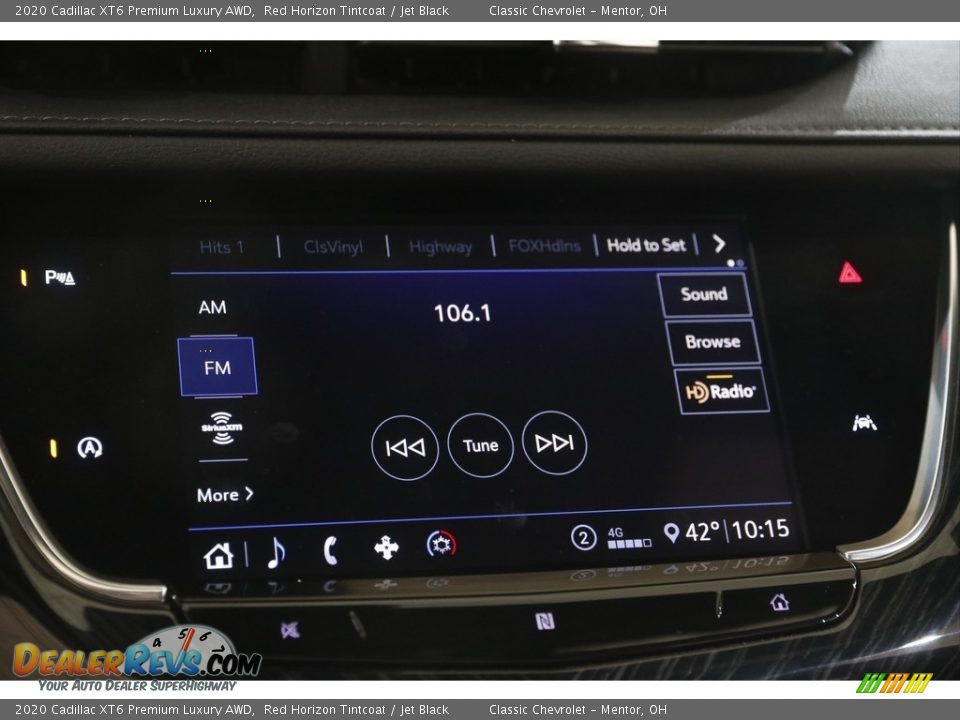 Controls of 2020 Cadillac XT6 Premium Luxury AWD Photo #10