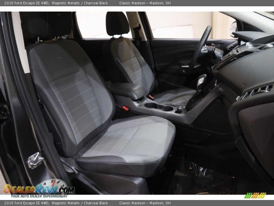 2016 Ford Escape SE 4WD Magnetic Metallic / Charcoal Black Photo #15