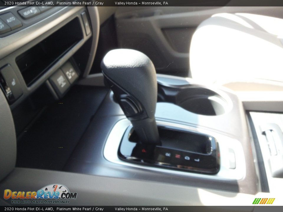 2020 Honda Pilot EX-L AWD Platinum White Pearl / Gray Photo #15