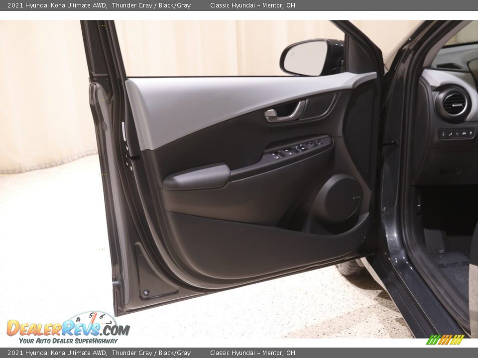 Door Panel of 2021 Hyundai Kona Ultimate AWD Photo #4