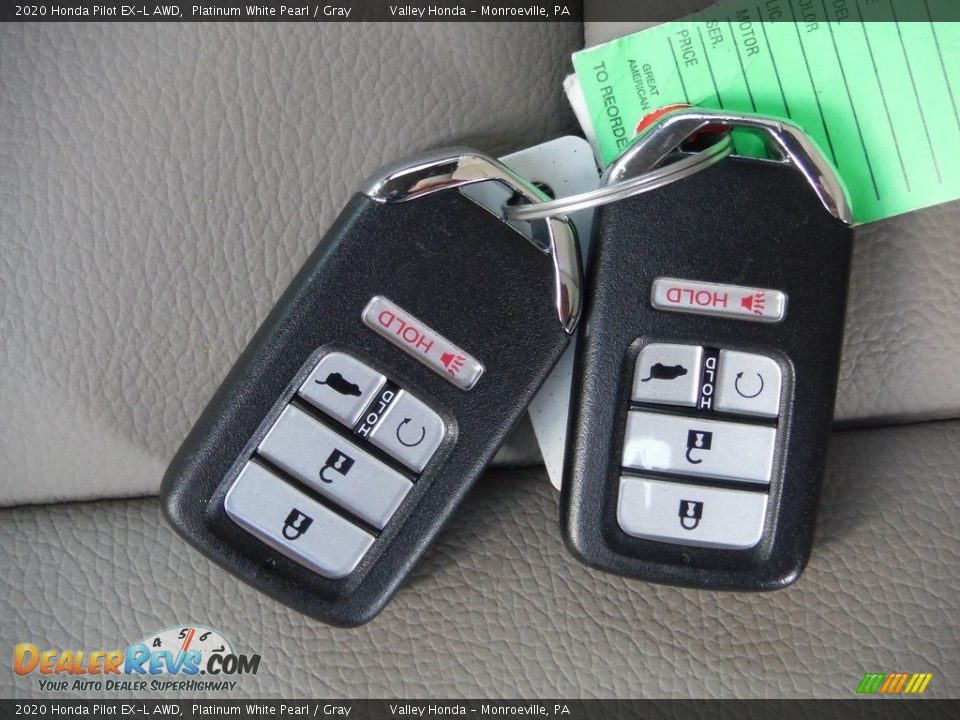 2020 Honda Pilot EX-L AWD Platinum White Pearl / Gray Photo #33