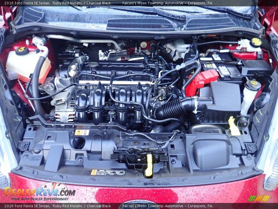 2016 Ford Fiesta SE Sedan Ruby Red Metallic / Charcoal Black Photo #28