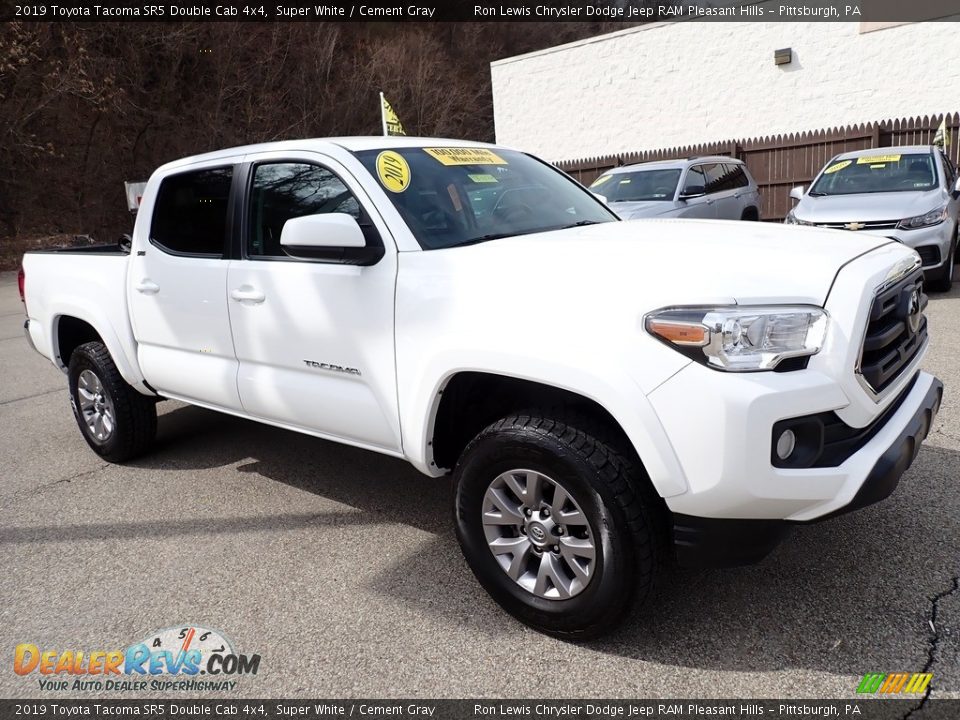 2019 Toyota Tacoma SR5 Double Cab 4x4 Super White / Cement Gray Photo #7