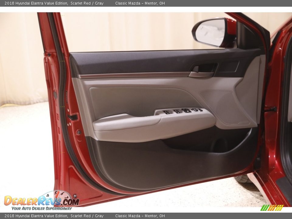 2018 Hyundai Elantra Value Edition Scarlet Red / Gray Photo #4