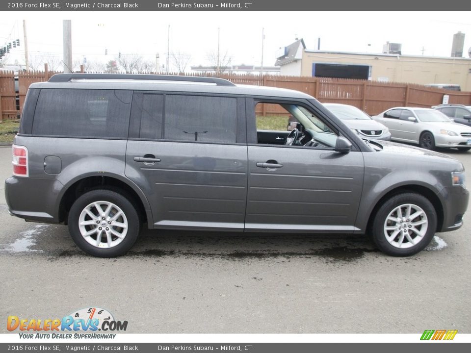 Magnetic 2016 Ford Flex SE Photo #4