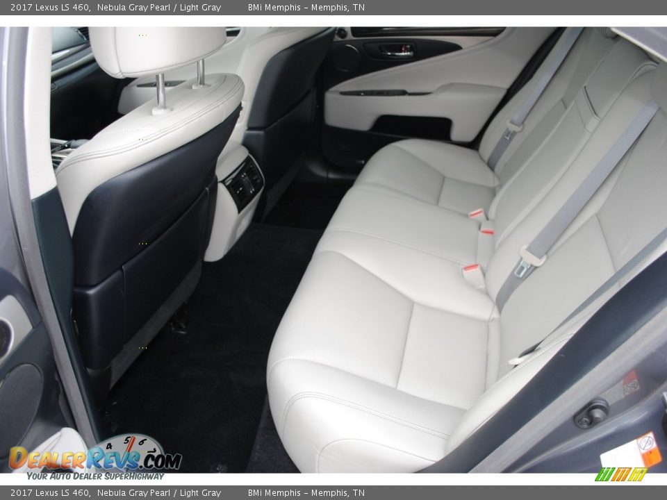 Rear Seat of 2017 Lexus LS 460 Photo #28