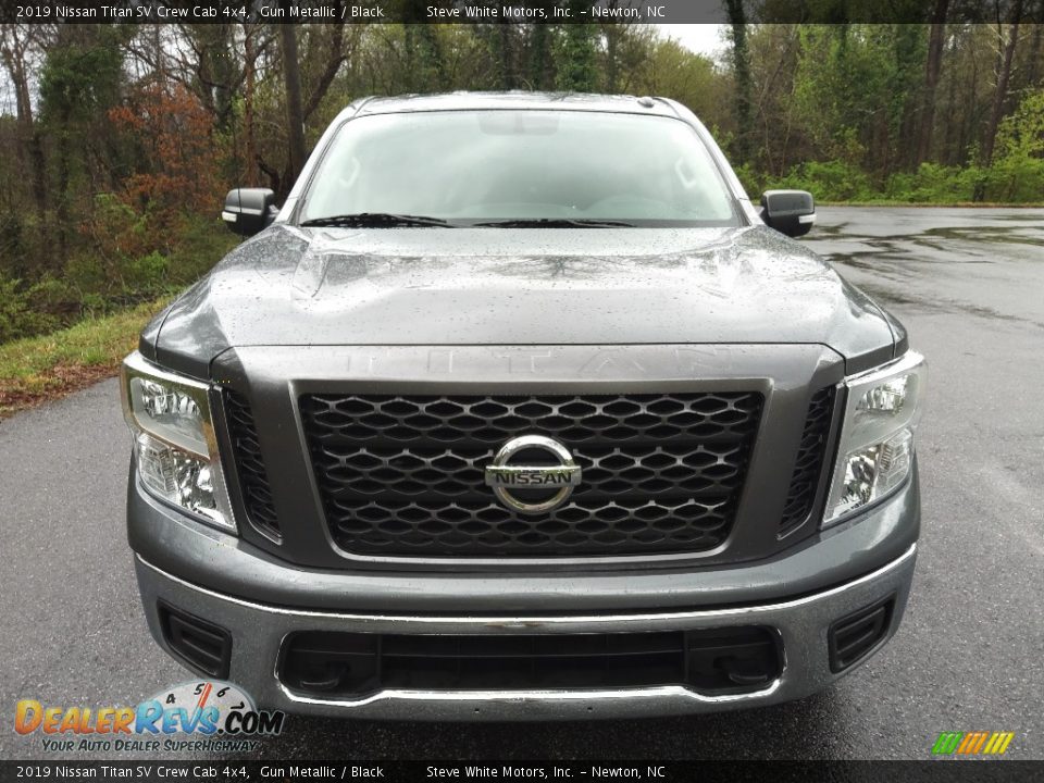 2019 Nissan Titan SV Crew Cab 4x4 Gun Metallic / Black Photo #3