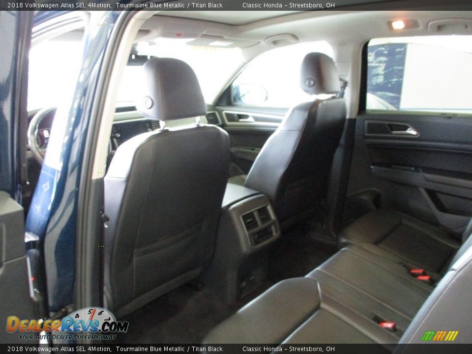 2018 Volkswagen Atlas SEL 4Motion Tourmaline Blue Metallic / Titan Black Photo #24