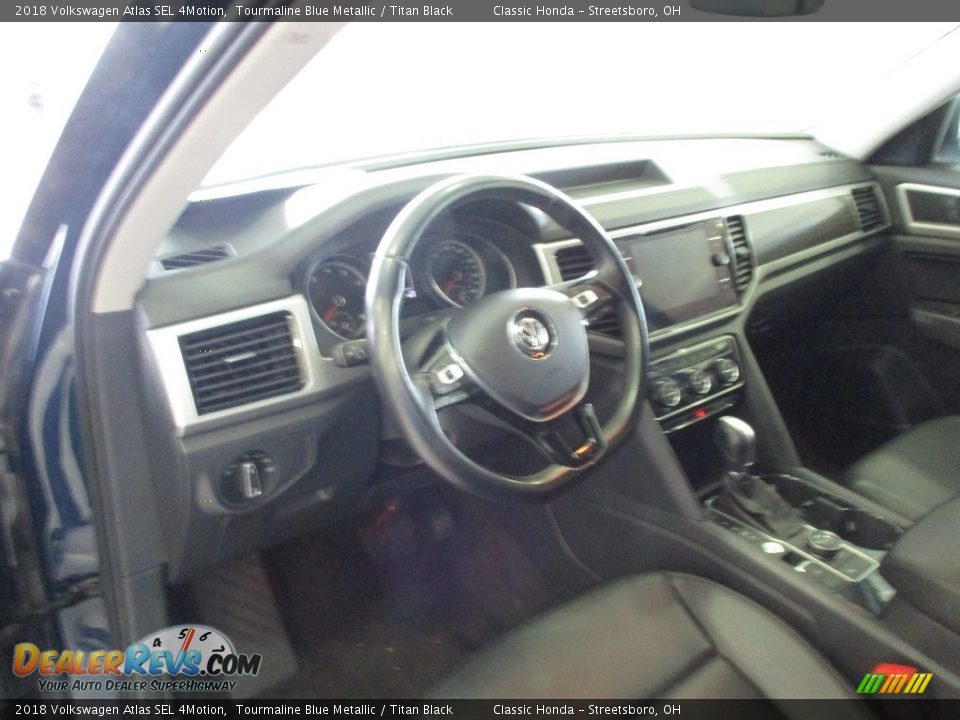 2018 Volkswagen Atlas SEL 4Motion Tourmaline Blue Metallic / Titan Black Photo #28