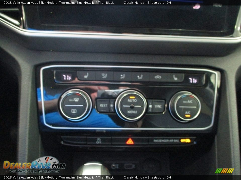 2018 Volkswagen Atlas SEL 4Motion Tourmaline Blue Metallic / Titan Black Photo #36