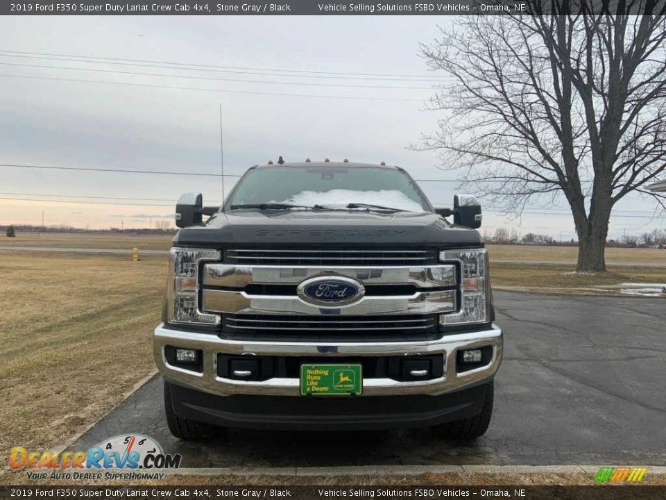 2019 Ford F350 Super Duty Lariat Crew Cab 4x4 Stone Gray / Black Photo #2